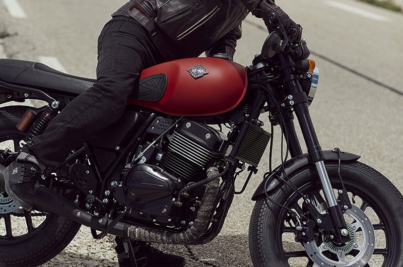 Archive Motorcycle AM-70 SP Visuel1